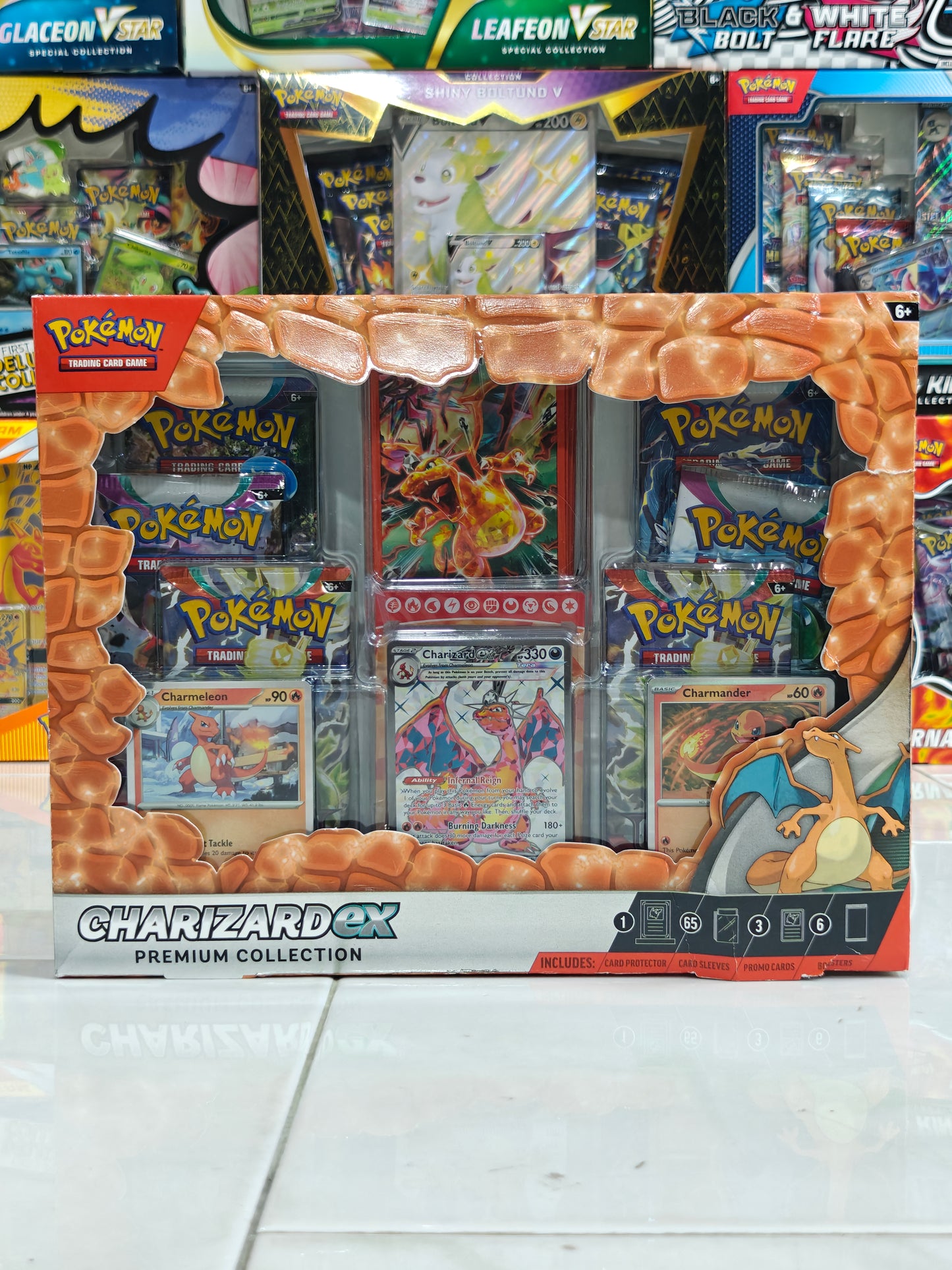 Charizard EX Premium Collection (Damaged box)