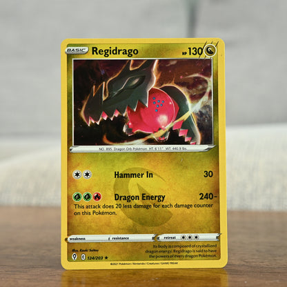 Regidrago Cosmos Holo 124/203 (NM)