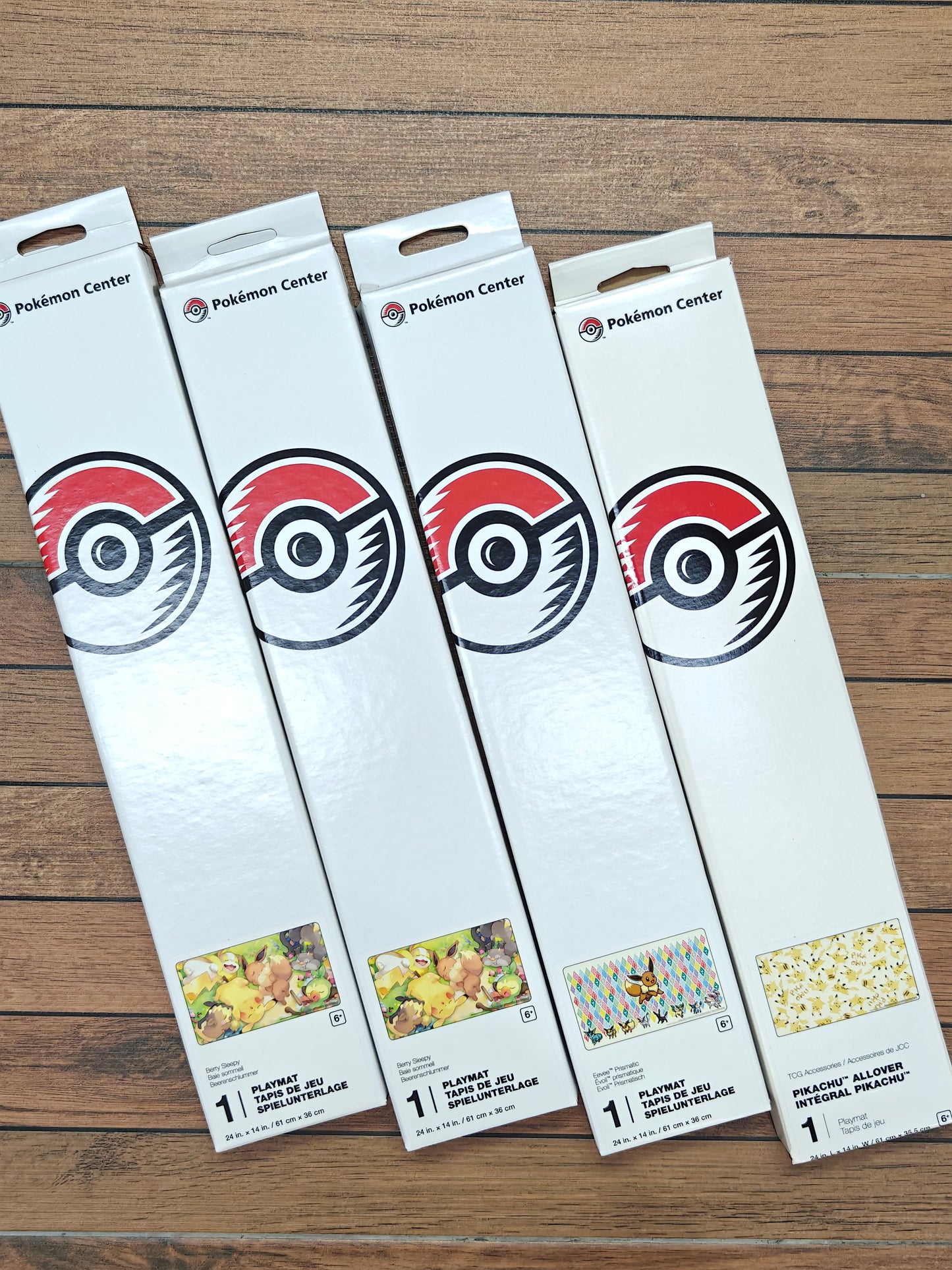[Misc] Pokemon Center Playmat