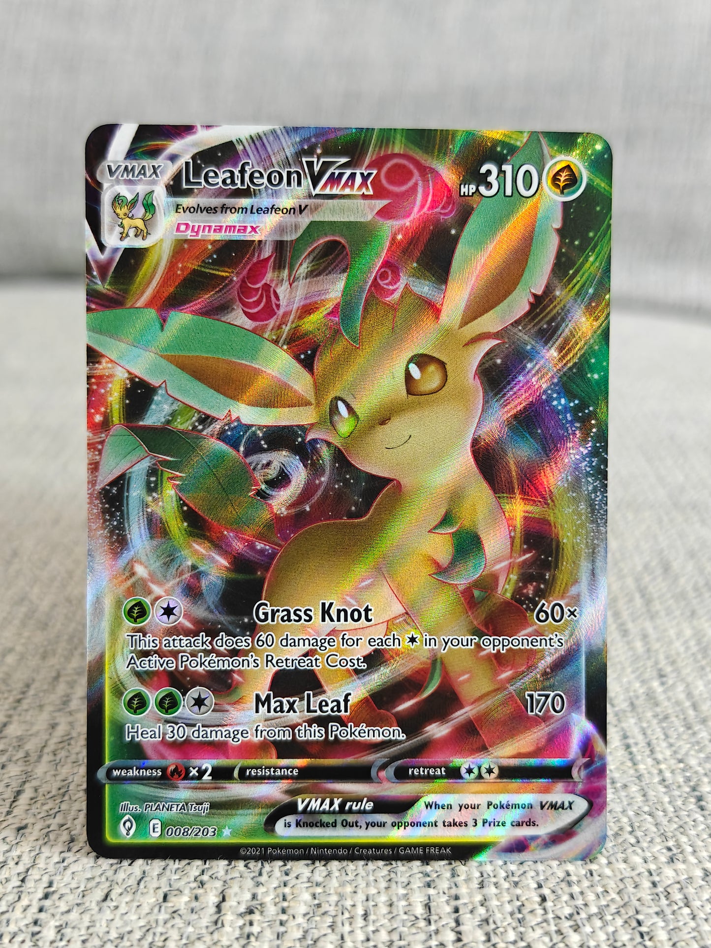 [Raw] Leafeon Vmax 008 (NM)