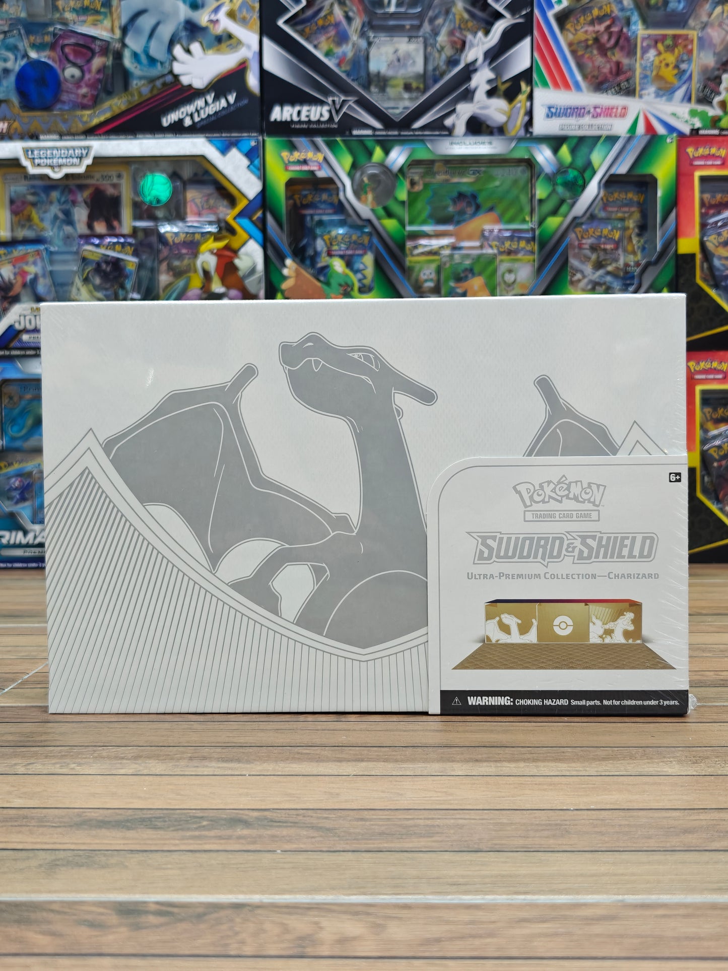 Charizard Ultra Premium Collection
