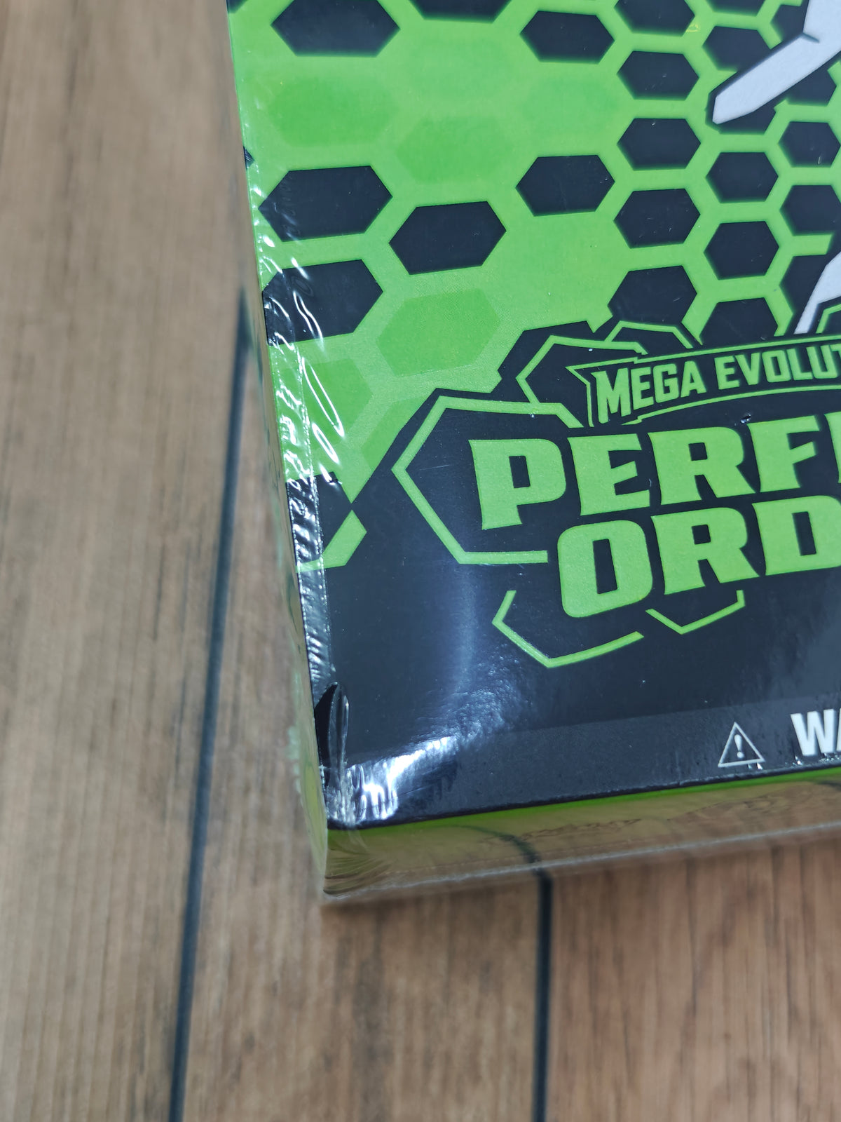 Perfect Order Pokemon Center Elite Trainer Box